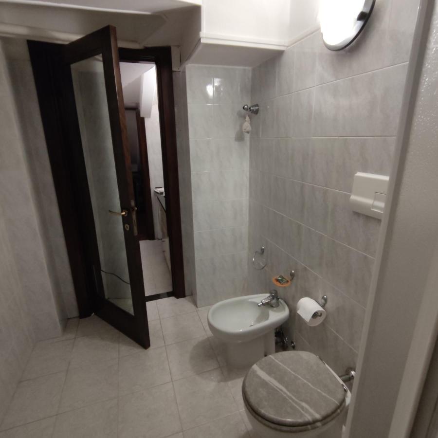 Loft Mansardato Monza Buitenkant foto
