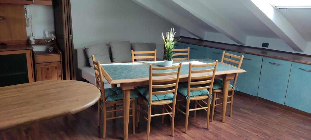 Loft Mansardato Monza Buitenkant foto